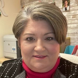 Meet your Posher, Becky